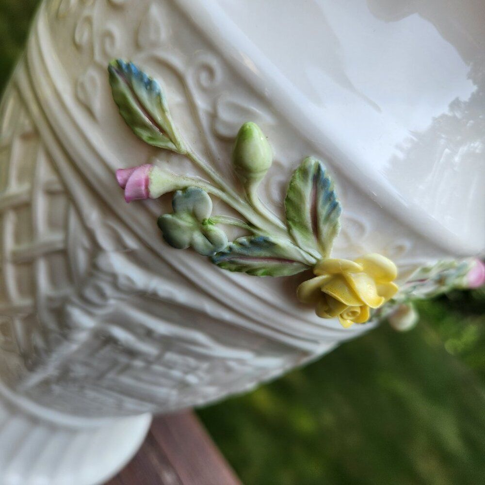 Belleek Powerscourt Pitcher Applied Floral Decorated Panels Heritage Collection - Picture 11 of 13